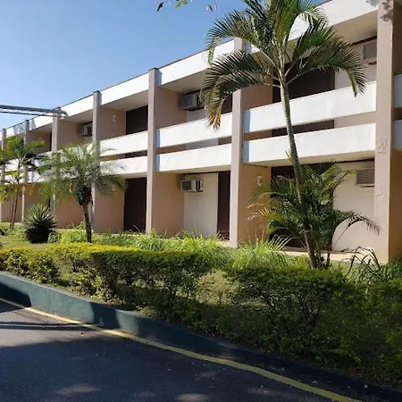 Goldmen Business Louveira Hotel Exterior photo