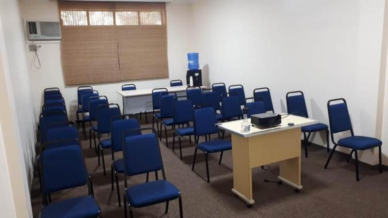 Goldmen Business 3* Louveira
